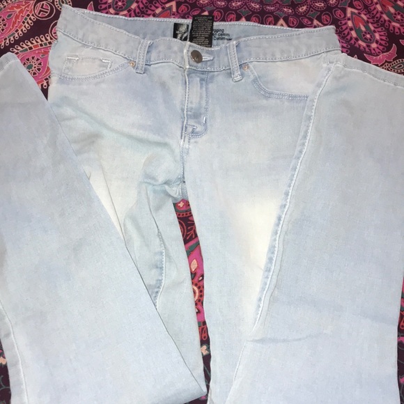 Plain light jeans - Picture 1 of 2